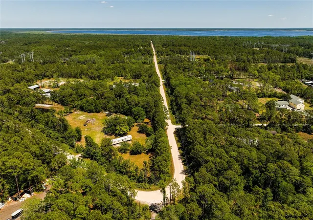 Homes for sale in Geneva, FL | Stafford Trl, Geneva, FL 32732 | MLS# O6297446