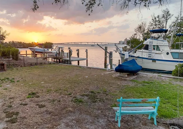 29th image of 1479 Bay Point Dr, Sarasota, FL 34236 | MLS# A4647998