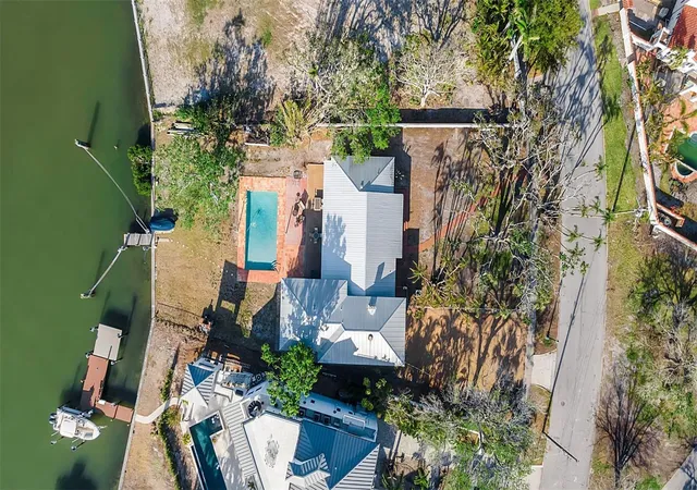 5th image of 1479 Bay Point Dr, Sarasota, FL 34236 | MLS# A4647998