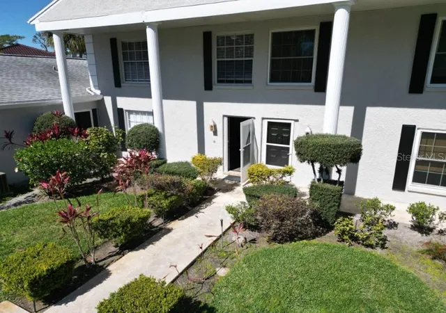 3rd image of 5348 Saddlebrook Wy, WESLEY CHAPEL, FL 33543