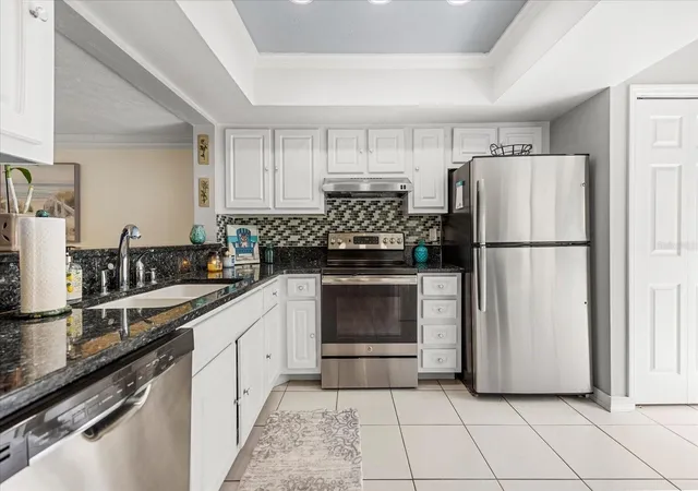 3rd image of 147 Olive Tree Cir, ALTAMONTE SPRINGS, FL 32714