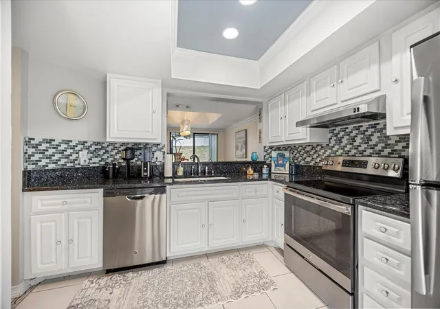 4th image of 147 Olive Tree Cir, ALTAMONTE SPRINGS, FL 32714