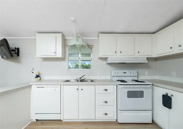 Photo 2 of Manufactured home for sale at 7364 Tisa Ave, Port Charlotte, FL 33981 | MLS# C7508382 | Listing updated on 2026-06-20