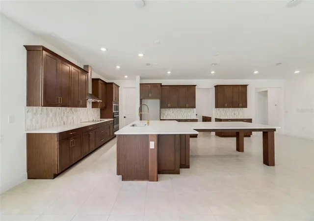 4th image of 3057 Water Clover Ct, Apopka, FL 32712 | MLS# O6298733
