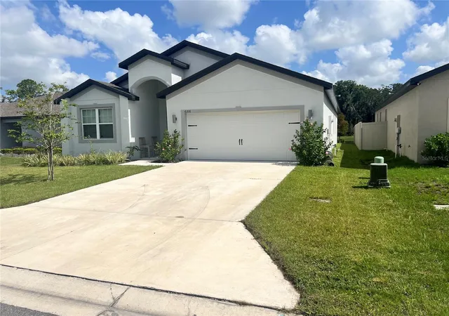 Photo 2 of Single family home for sale at 6316 Dolostone Dr, Lakeland, FL 33811 | MLS# P4934472 | Listing updated on 2026-10-28