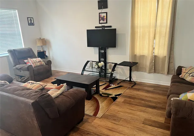 Photo 3 of Single family home for sale at 6316 Dolostone Dr, Lakeland, FL 33811 | MLS# P4934472 | Listing updated on 2026-10-28
