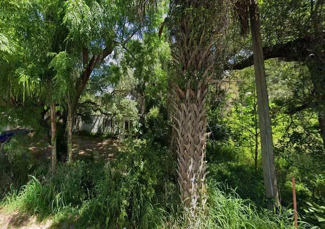 2nd image of 9239 E Treasure Island Ave, Leesburg, FL 34788 | MLS# O6298941