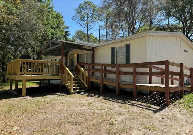 Homes for sale in Morriston, FL | 1550 Se 111Th Ct, Morriston, FL 32668 | MLS# OM699248