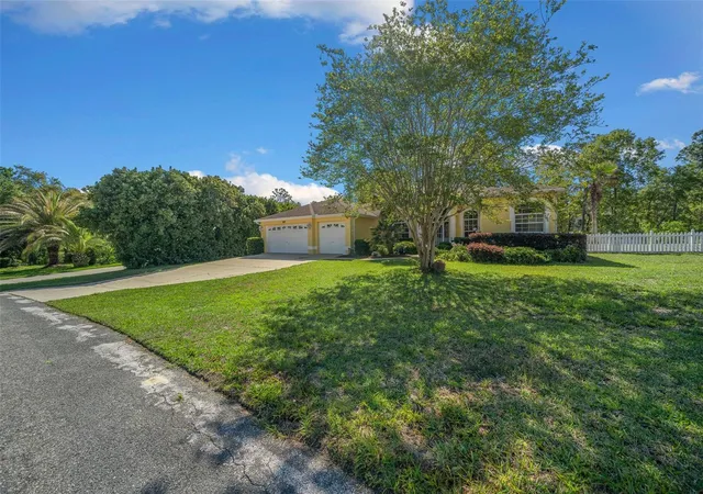 3rd image of 9 Grevillea Ct, Homosassa, FL 34446 | MLS# OM699306