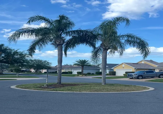 Photo 3 of Single family home for sale at 20631 Prince Ranier Pl, Leesburg, FL 34748 | MLS# G5095688 | Listing updated on 2026-10-03