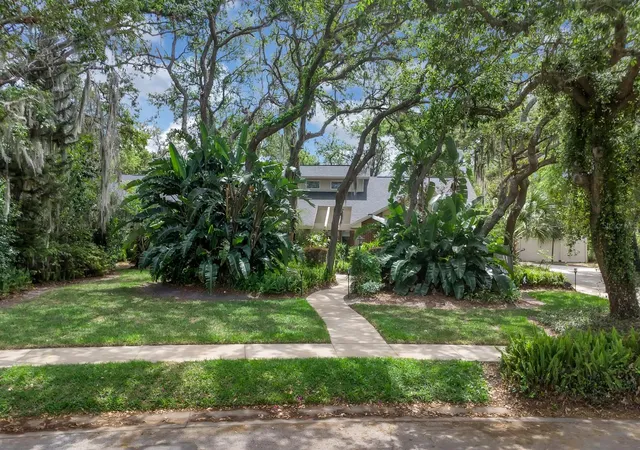 3rd image of 204 Green Lake Cir, Longwood, FL 32779 | MLS# O6299404