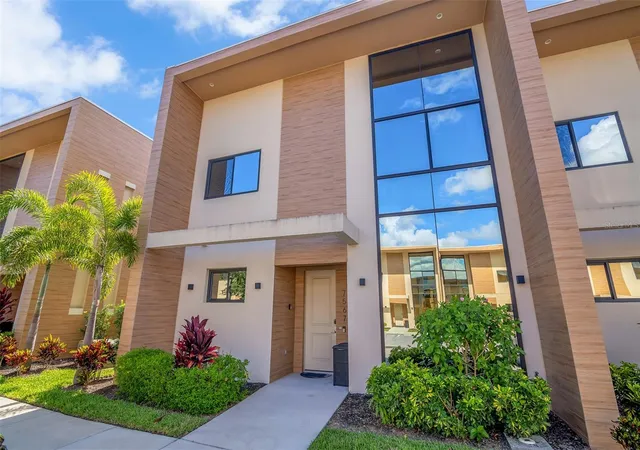Photo 1 of Townhouse for sale at 7567 Brooklyn Dr, Kissimmee, FL 34747 | MLS# O6299500 | Listing updated on 2026-09-01