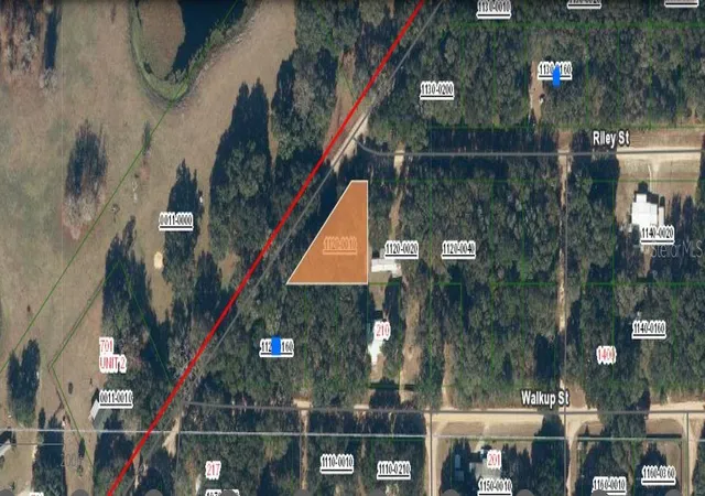 1st image of Riley St, Interlachen, FL 32148 | MLS# O6299521