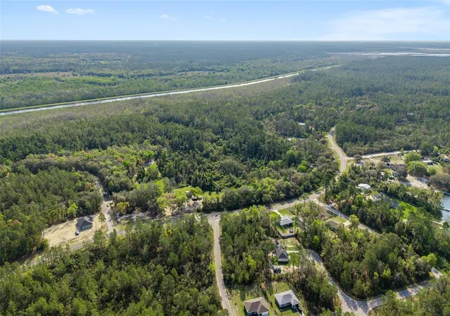 2nd image of 475 Fisher Rd, Ocklawaha, FL 32179 | MLS# OM699363