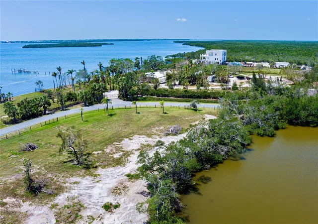 4th image of 285 & 286 Horseshoe Loop Rd, Terra Ceia, FL 34250 | MLS# A4648773