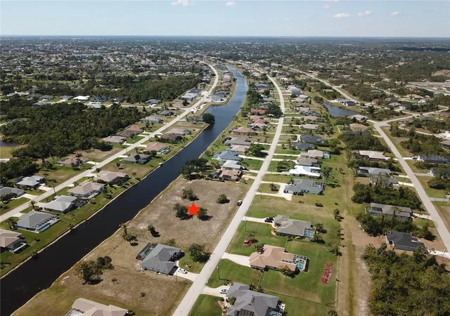 3rd image of 826 Boundary Blvd, Rotonda West, FL 33947 | MLS# C7508592