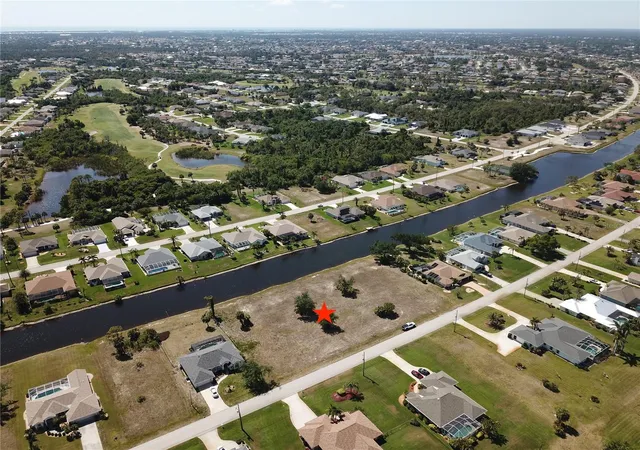 4th image of 826 Boundary Blvd, Rotonda West, FL 33947 | MLS# C7508592