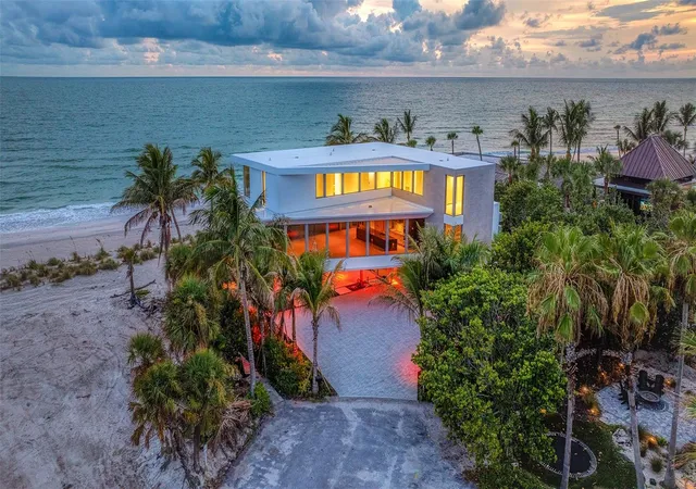 1st image of 6603 Gulfside Rd, Longboat Key, FL 34228 | MLS# A4648957