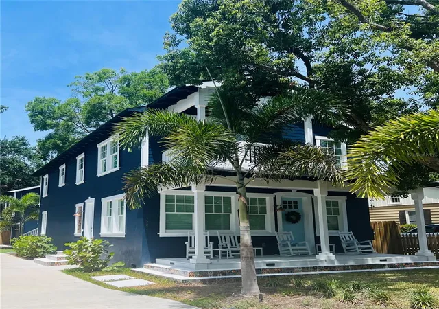 3rd image of 1521 E Harwood St, Orlando, FL 32803 | MLS# O6300062