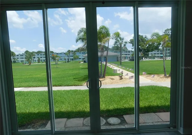 Photo 4 of Condo for sale at 4715 Bay St Ne #119, Saint Petersburg, FL 33703 | MLS# TB8375064 | Listing updated on 2026-08-25