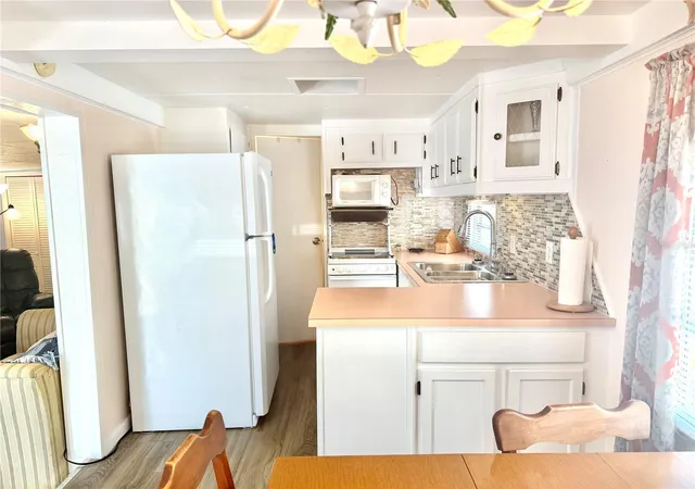 5th image of 3300 26Th Ave E #217, Bradenton, FL 34208 | MLS# A4649171