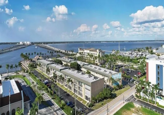 3rd image of 150 Harborside Ave, Punta Gorda, FL 33950