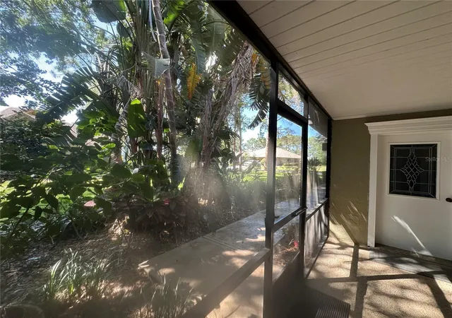 Photo 3 of House for sale at 104 Woden Way, Winter Haven, FL 33884 | MLS# P4934554 | Listing updated on 2026-04-19