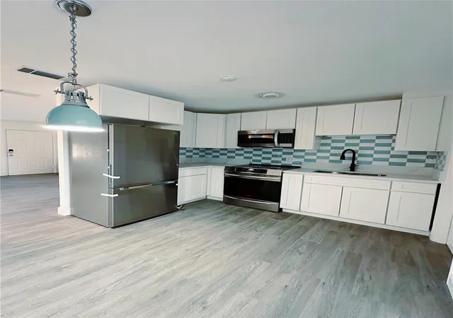 3rd image of 703 Venus Dr, Cocoa, FL 32926 | MLS# O6301623