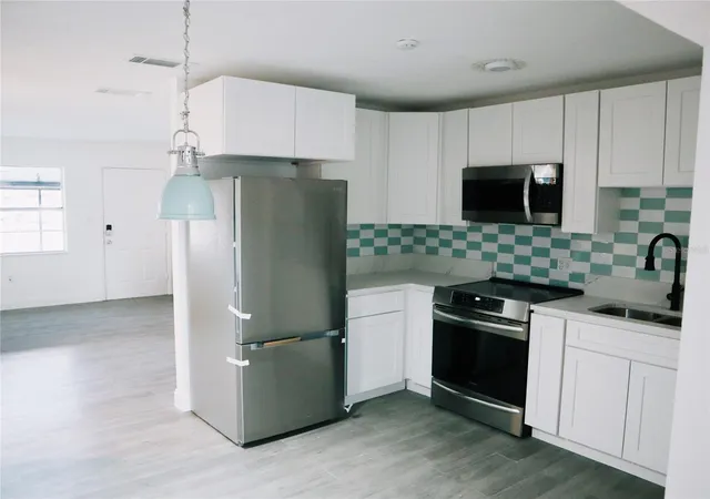 4th image of 703 Venus Dr, Cocoa, FL 32926 | MLS# O6301623