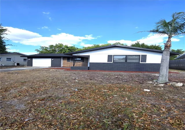 2nd image of 10336 Oak Hill Dr, Port Richey, FL 34668 | MLS# S5125352