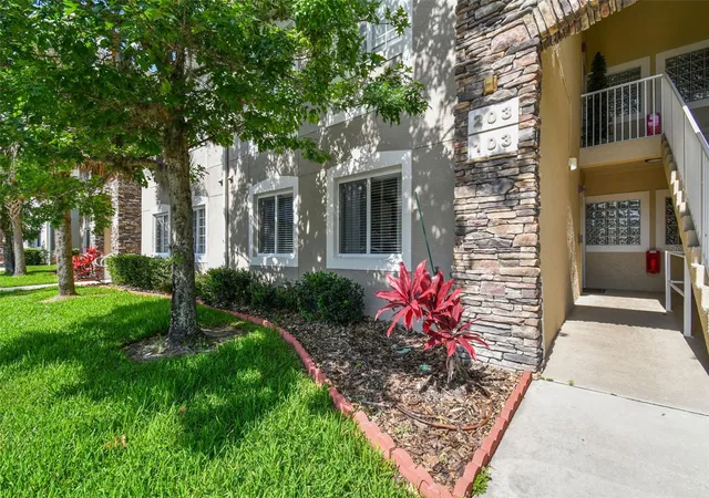 4th image of 1231 Godavari Wy, WESLEY CHAPEL, FL 33543