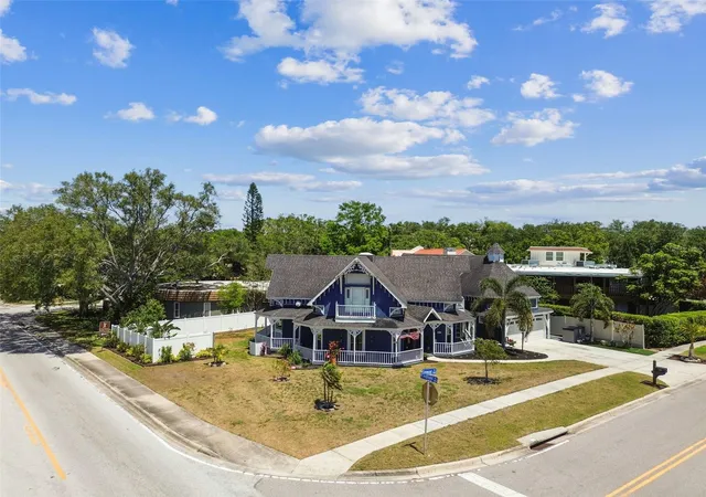 5th image of 1500 Elmwood St, Clearwater, FL 33755 | MLS# TB8376986