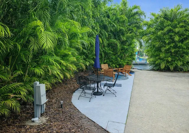 4th image of 443 Waterway Dr, River Ranch, FL 33867 | MLS# W7874778