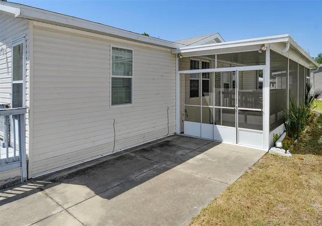 Photo 2 of Manufactured home for sale at 11921 Salina Way, Leesburg, FL 34788 | MLS# G5096104 | Listing updated on 2026-09-12