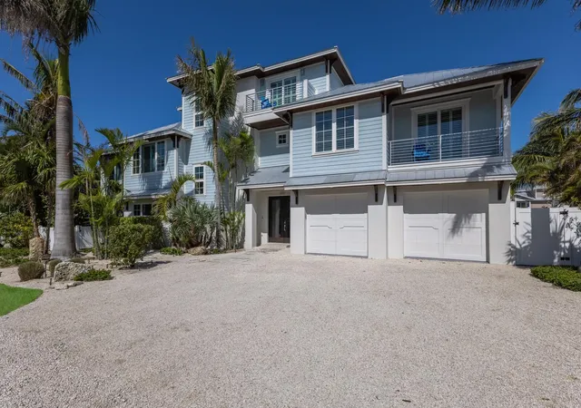 Photo 1 of Single family home for sale at 222 Willow Ave, Anna Maria, FL 34216 | MLS# A4649861 | Listing updated on 2026-08-25