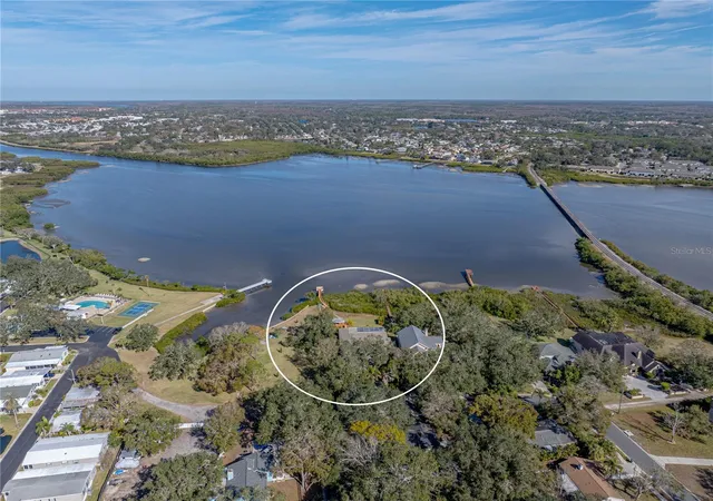 2nd image of 3484 Shore Dr, Safety Harbor, FL 34695 | MLS# TB8377480