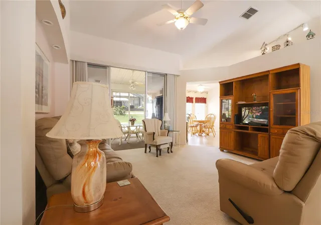 Photo 3 of Single family home for sale at 25339 Crestwater Dr, Leesburg, FL 34748 | MLS# G5096143 | Listing updated on 2026-10-21