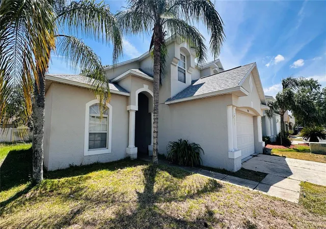 Photo 1 of Sale Pending at 3965 Hampton Hills Rd, Lakeland, FL 33810 | MLS# TB8377859 | Listing updated on 2026-04-28