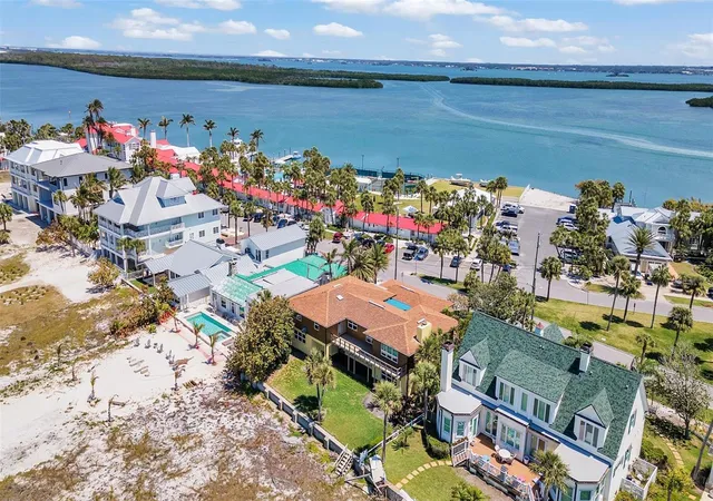 5th image of 1058 Eldorado Ave, Clearwater Beach, FL 33767 | MLS# TB8377994