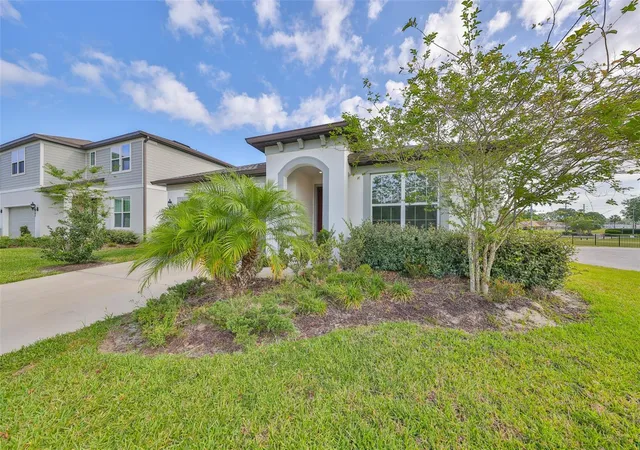 Photo 2 of Single family home for sale at 36959 Highland Meadows Ct, Zephyrhills, FL 33542 | MLS# TB8378543 | Listing updated on 2026-10-01