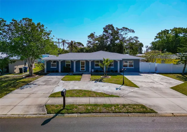 1st image of 6511 Georgia Ave, Bradenton, FL 34207 | MLS# TB8378674