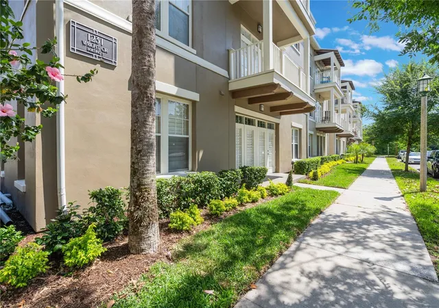 Homes for sale in Kissimmee, FL | 1231 Wright Cir #108, Kissimmee, FL 34747 | MLS# S5125656