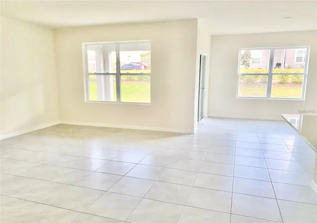 Homes for sale in Tavares, FL | 2637 Rowan St, Tavares, FL 32778 | MLS# O6303301
