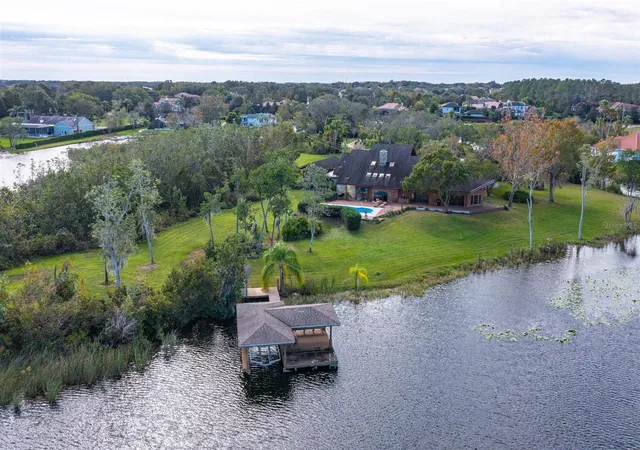 Photo 2 of Single family home for sale at 13377 Lake Butler Blvd, Winter Garden, FL 34787 | MLS# O6303366 | Listing updated on 2025-11-18