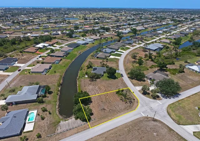 Photo 1 of Land for sale at 133 Fairway Rd, Rotonda West, FL 33947 | MLS# C7509174 | Listing updated on 2026-10-24