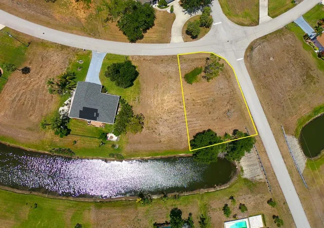 Photo 2 of Land for sale at 133 Fairway Rd, Rotonda West, FL 33947 | MLS# C7509174 | Listing updated on 2026-10-24