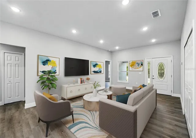 Photo 3 of Single family home for sale at 225 Starling Ct, Kissimmee, FL 34759 | MLS# S5125741 | Listing updated on 2026-09-05