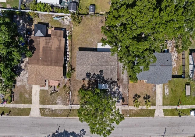 Photo 3 of Single family home for sale at 324 Country Clb Dr, Oldsmar, FL 34677 | MLS# TB8379269 | Listing updated on 2026-06-23