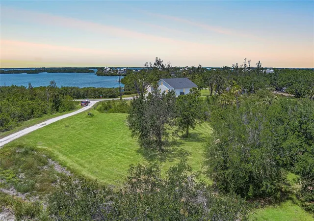 Homes for sale in Terra Ceia, FL | 818 Bayou Point Ct, Terra Ceia, FL 34250 | MLS# A4650566