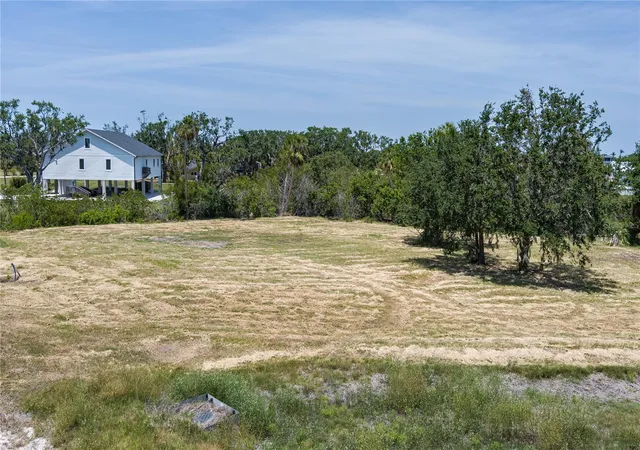 Homes for sale in Terra Ceia, FL | 818 Bayou Point Ct, Terra Ceia, FL 34250 | MLS# A4650566